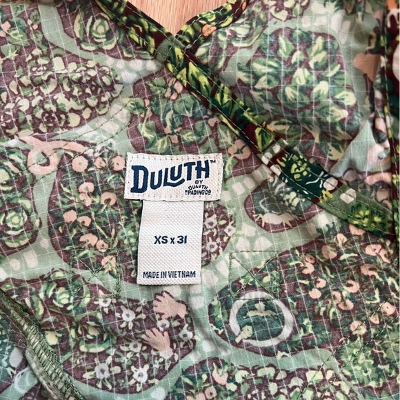 Duluth Trading Heirloom Gardening Bib Overalls XS Worm Pattern Discontinued/RARE - Picture 4 of 6